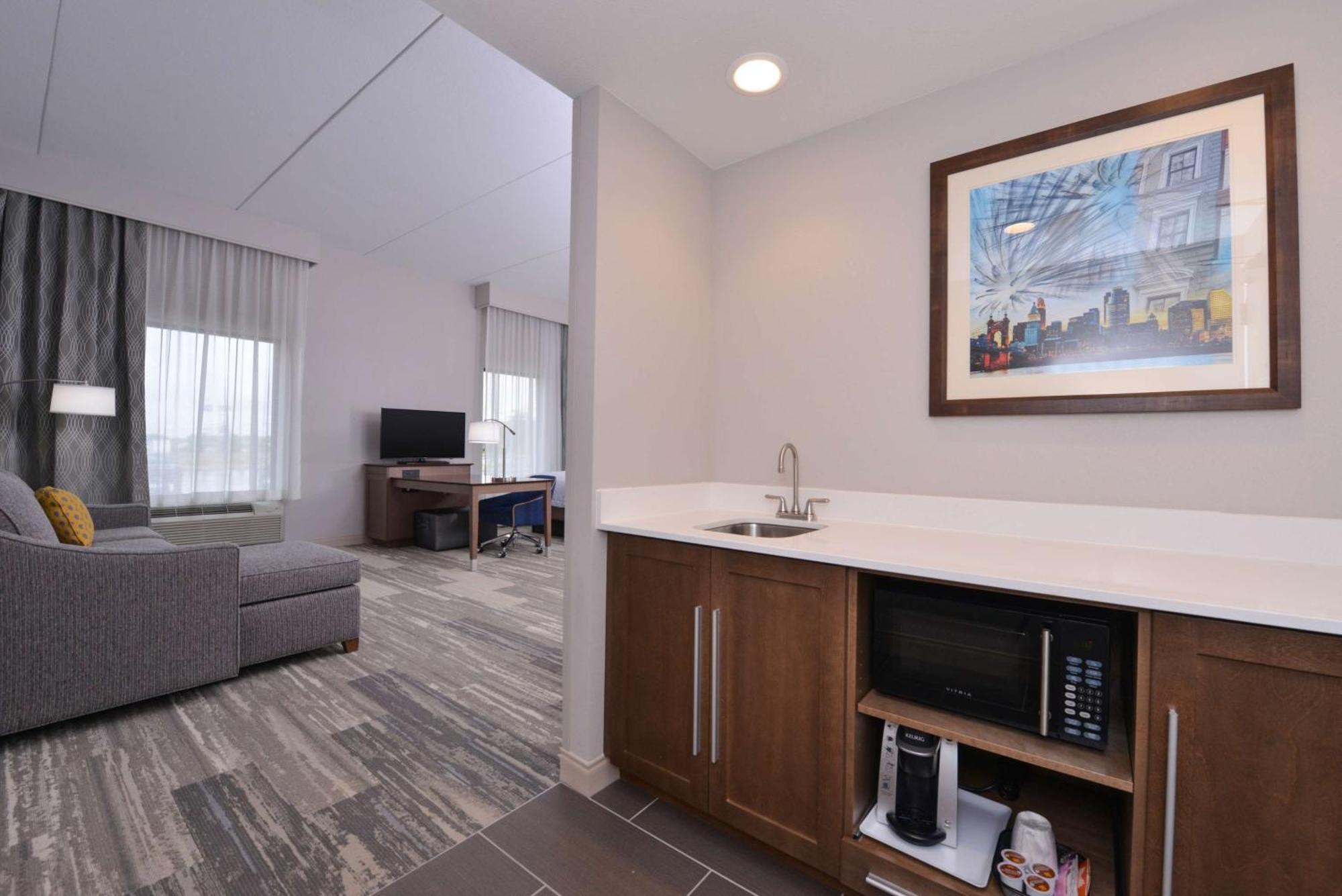 Hampton Inn & Suites Cincinnati-Mason, Ohio Екстериор снимка