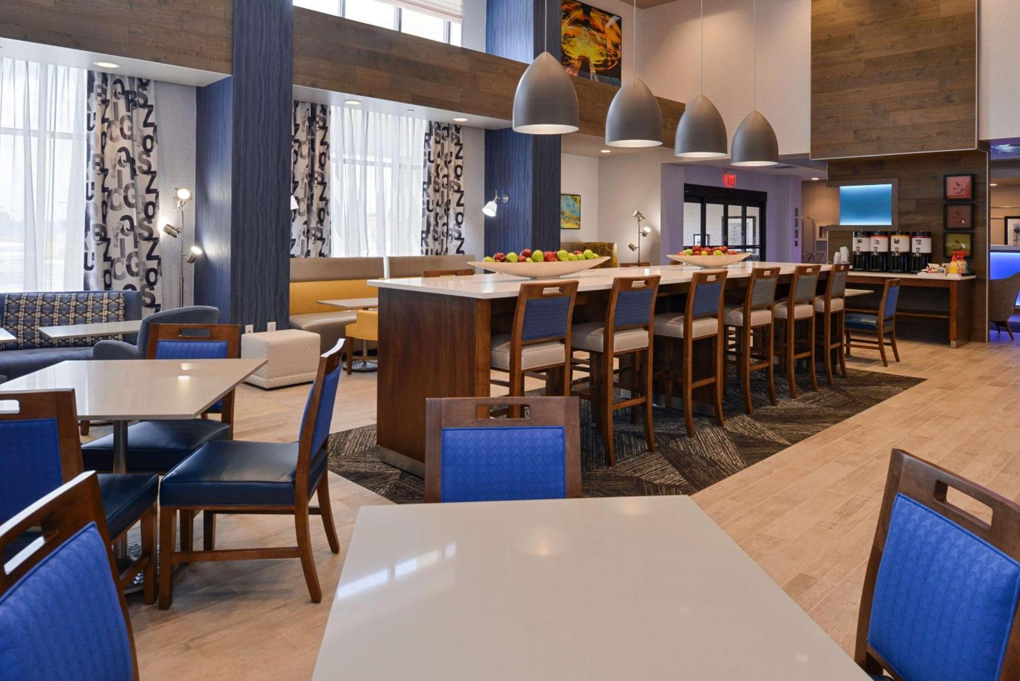 Hampton Inn & Suites Cincinnati-Mason, Ohio Екстериор снимка